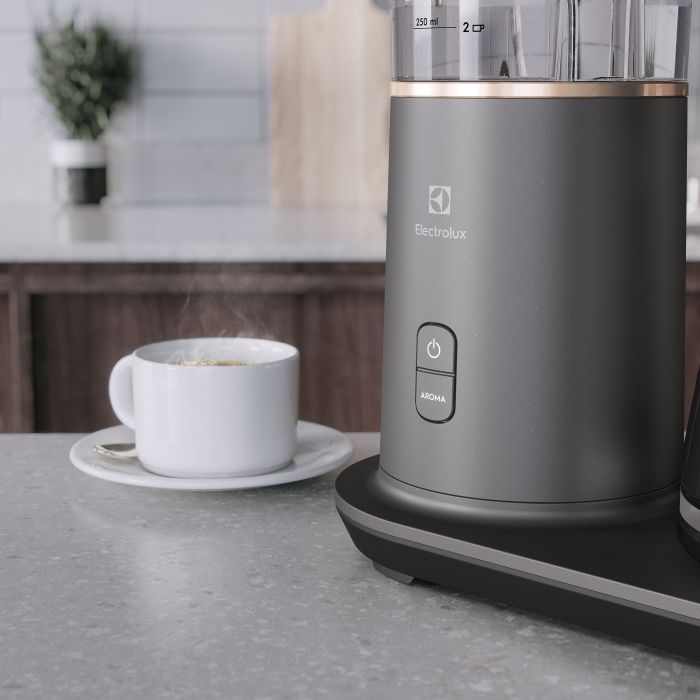 Крапельна кавоварка Electrolux E7CM1-4MTM зображення 8