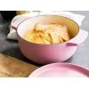 Каструля KitchenAid чавунна з кришкою 3,3 л Суха троянда (CC007430-001) зображення 7
