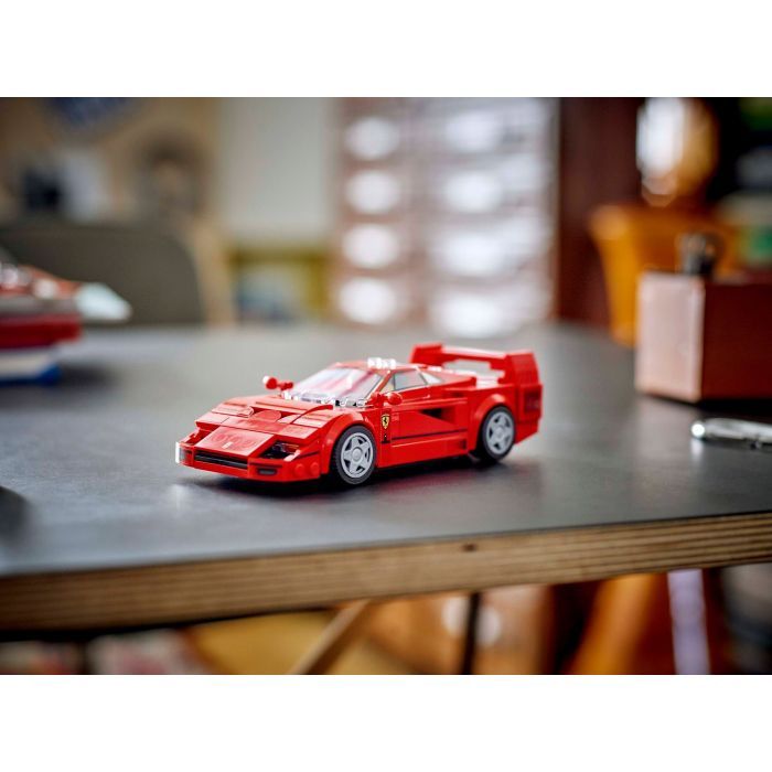 Конструктор LEGO Speed Champions Суперкар Ferrari F40, 318 деталей (76934) зображення 12