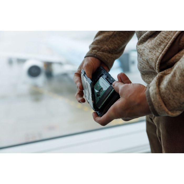Чехол для мобильного телефона UAG Magnetic Wallet with Stand Black (964442114040) изображение 3
