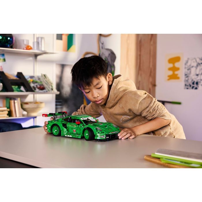 Конструктор LEGO Technic Автомобиль Porsche 911 GT3 R REXY AO Racing (42224) изображение 12