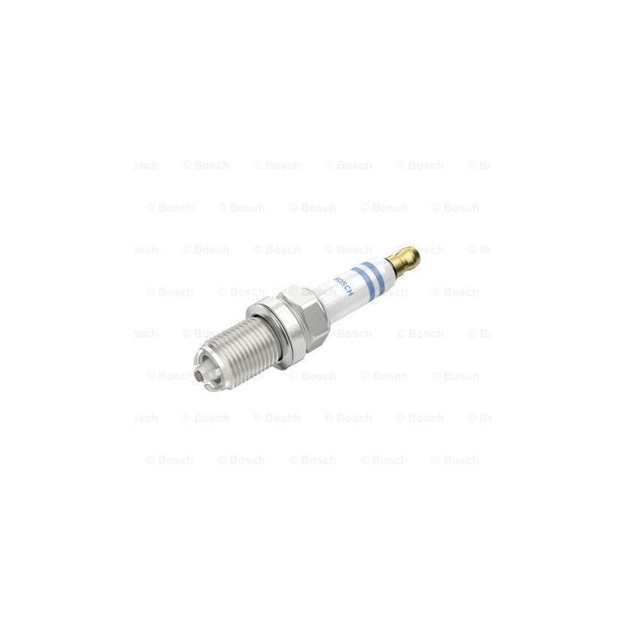 Свеча зажигания Bosch 0 242 235 715