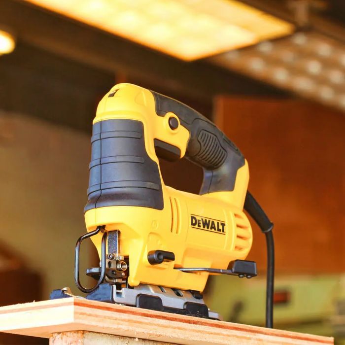 Электролобзик DeWALT 650 Вт, 500 - 3200 ход/мин, 2.4 кг (DWE349) изображение 8