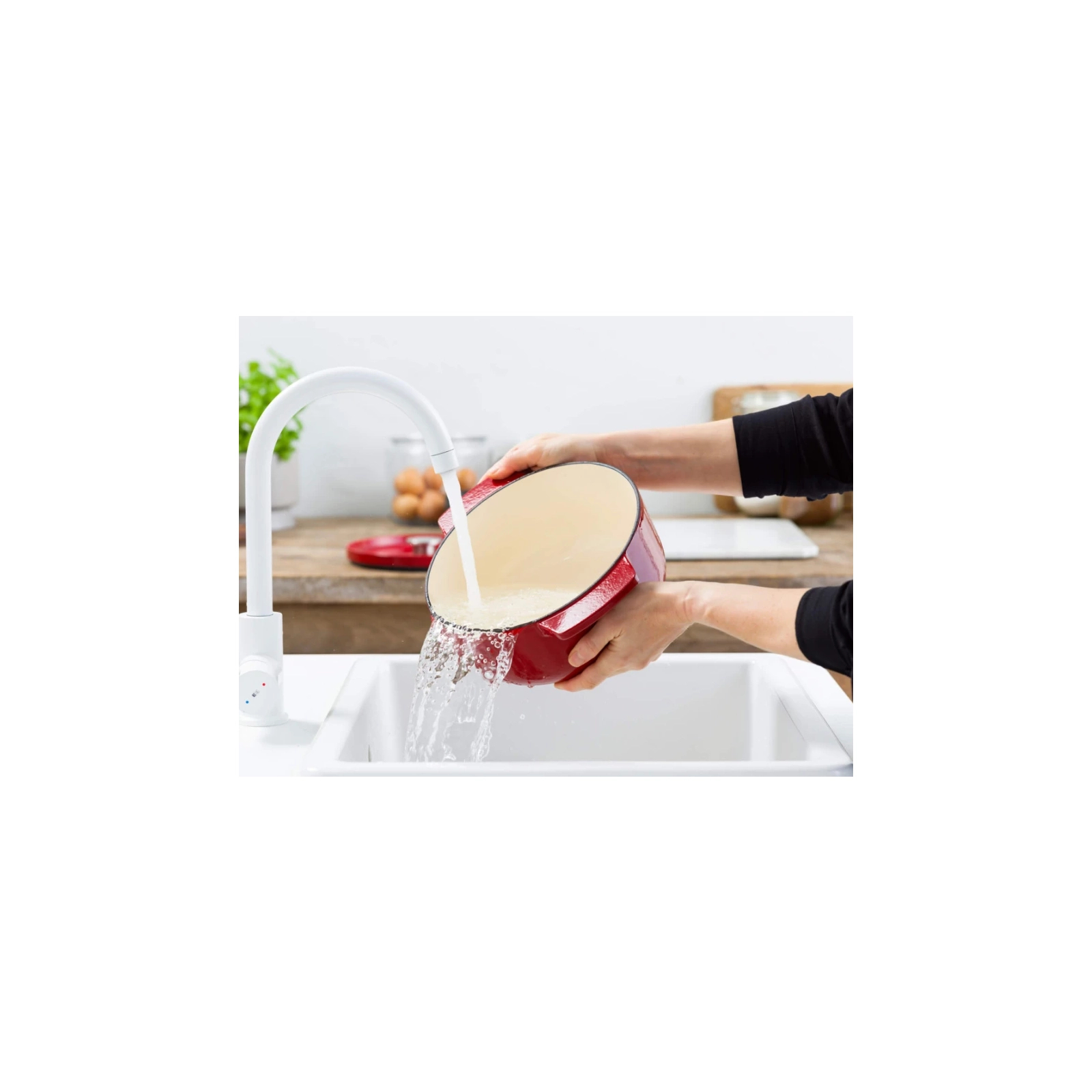 Кастрюля KitchenAid чавунна з кришкою 3,3 л Червона (CC006057-001) изображение 9