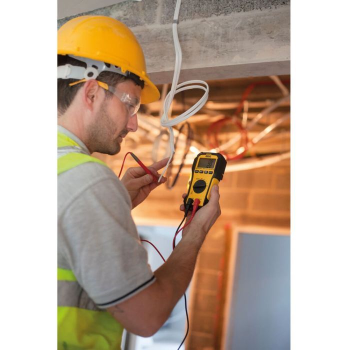 Цифровой мультиметр Stanley FATMAX, двойной дисплей САТ III, до 600В, 10А (FMHT82563-0) изображение 3