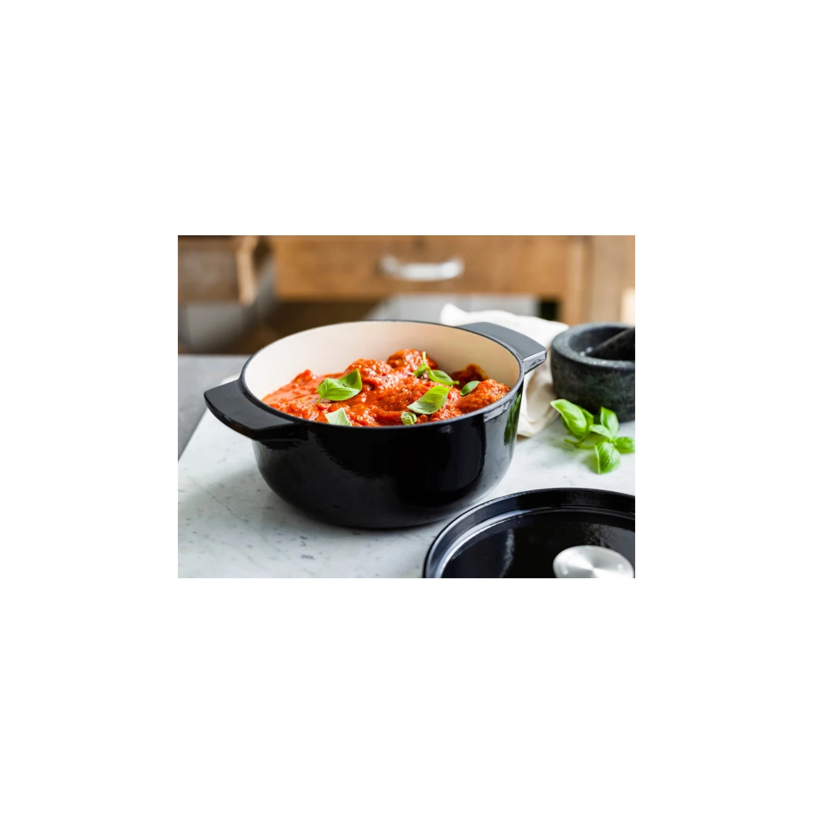 Кастрюля KitchenAid чавунна з кришкою 3,3 л Червона (CC006057-001) изображение 8