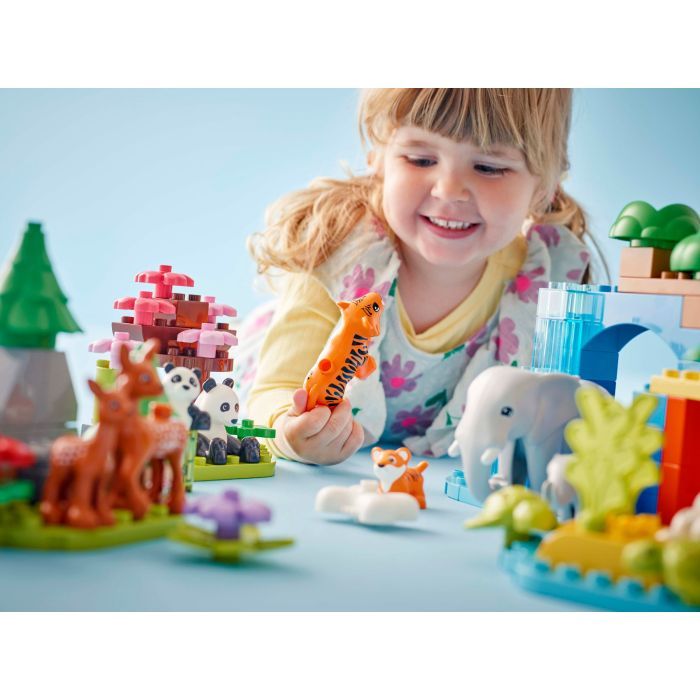 Конструктор LEGO DUPLO Town Сімейства диких тварин 3-в-1 (10446) зображення 10