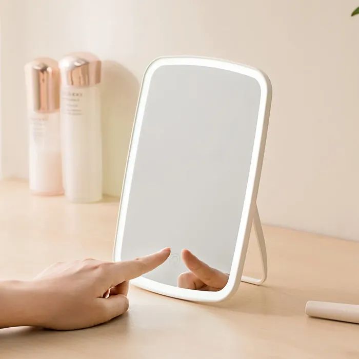 Зеркало Xiaomi LED Makeup Mirror (NV026) изображение 3 Зеркало Xiaomi LED Makeup Mirror (NV026) изображение 3