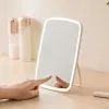 Зеркало Xiaomi LED Makeup Mirror (NV026) изображение 3 Зеркало Xiaomi LED Makeup Mirror (NV026) изображение 3