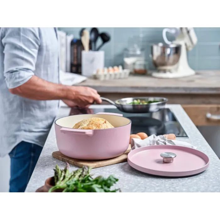 Каструля KitchenAid чавунна з кришкою 5,2 л Суха троянда (CC007431-001) зображення 6