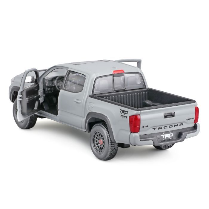 Машина Maisto Toyota Tacoma TRD TRO (2023) серая, 1:24 (32910 grey) изображение 2