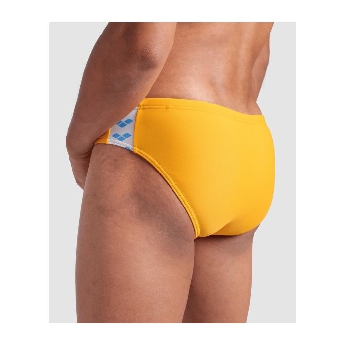 Плавки Arena Icons Swim Briefs Solid 005049-301 жовтий 95 (3468337529781) изображение 7