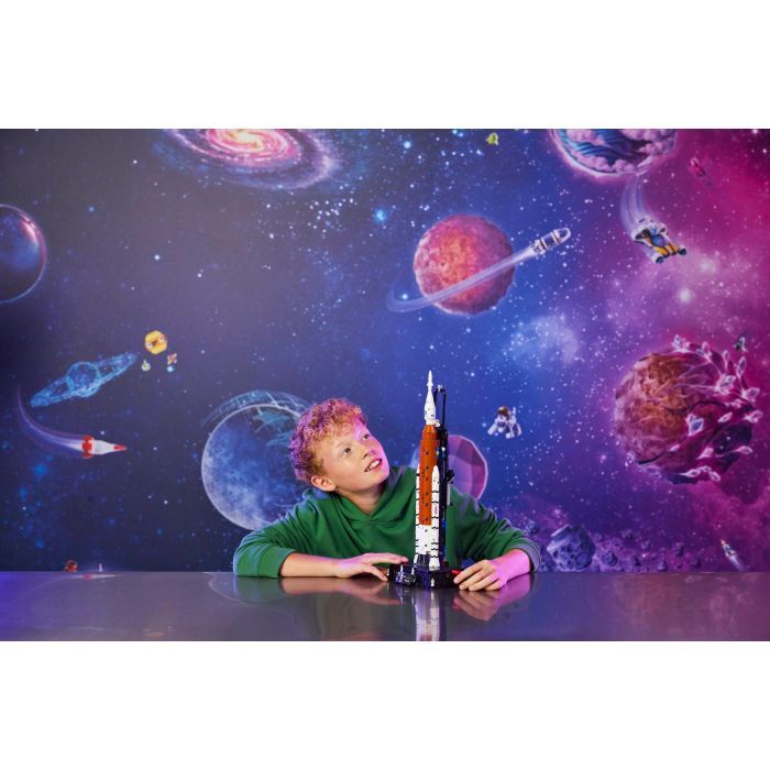 Конструктор LEGO Technic Ракета із системою космічного запуску NASA Artemis (42221) зображення 12