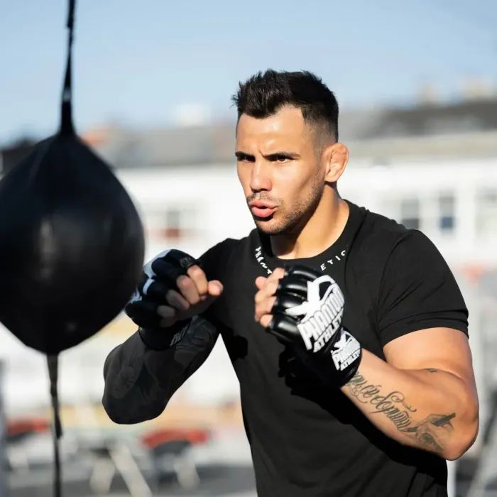 Перчатки для MMA Phantom Blackout Black S/M (PHMMAG1648-SM) изображение 9