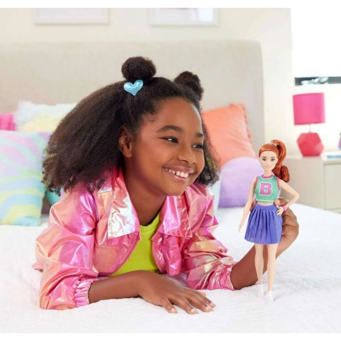 Кукла Barbie Модница спортивный шик (HYT90) изображение 7