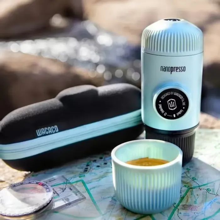 Кавоварка кемпінгова Wacaco Nanopresso з чохлом сіра (WNANOGRcase) зображення 4