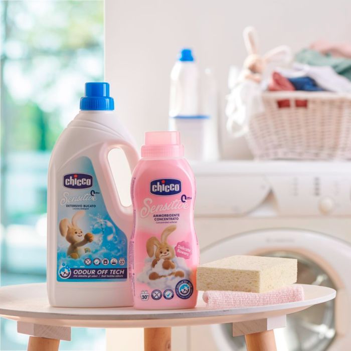 Гель для стирки Chicco Sensitive для детских вещей 1.5 л (8058664122325) изображение 7