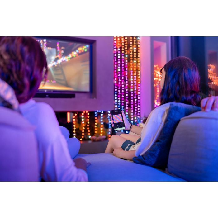 Гирлянда Twinkly Smart LED, Strings USB 100 Heart-shaped RGB LEDs, Clear Wire, USB-C (TWKH100RGB-T) изображение 3