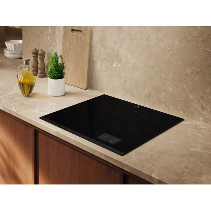 Варочна поверхня Electrolux EIS67483 зображення 7