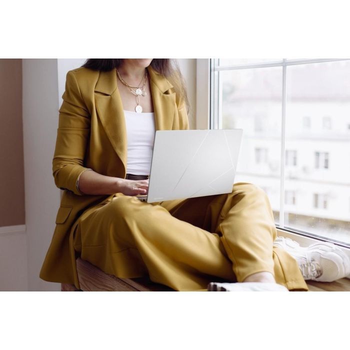 Ноутбук ASUS Zenbook 14 OLED UX3405CA-ST1262 (90NB14W2-M01V90) зображення 12