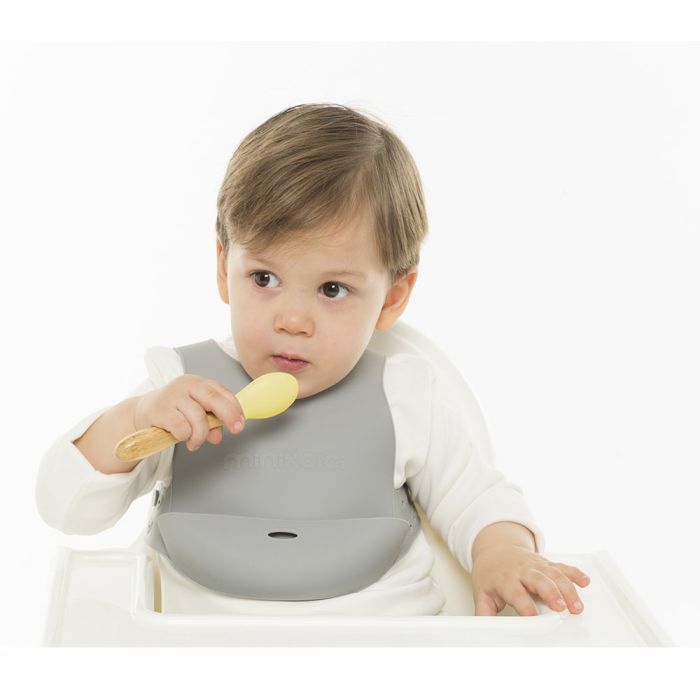 Слинявчик MinikOiOi Basics-Bib силіконовий 100 (Powder Grey) (101020054) зображення 2