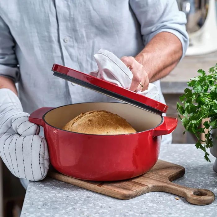 Каструля KitchenAid чавунна з кришкою 5,2 л Червона (CC006060-001) зображення 6