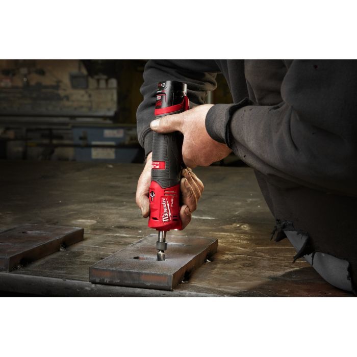 Шліфувальна машина Milwaukee M12FDGS-422B FUEL 1x2Ah, 1x4Ah (4933471436) зображення 6