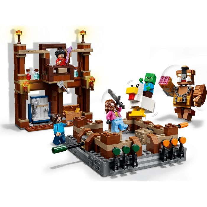 Конструктор LEGO Minecraft Бойцовский ринг в лесном поместье (21272) изображение 3