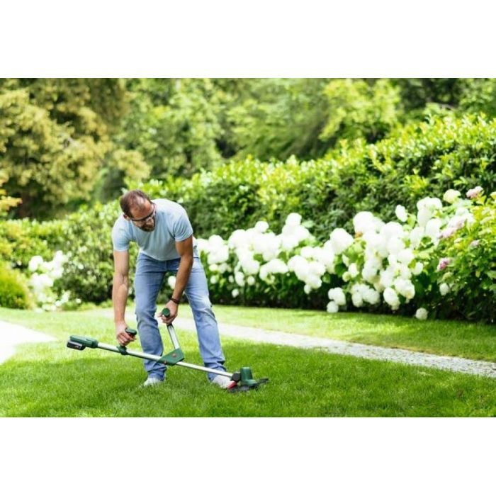 Триммер садовый Bosch UniversalGrassCut 18V-260 1х2.5Ah, 26см, 2.3кг (0.600.8C1.D03) изображение 6