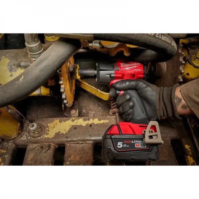 Гайковерт Milwaukee импульсный 1/2"881 Нм с фрикционным кольцом M18 FMTIW2F12-502X (4933478450) изображение 10