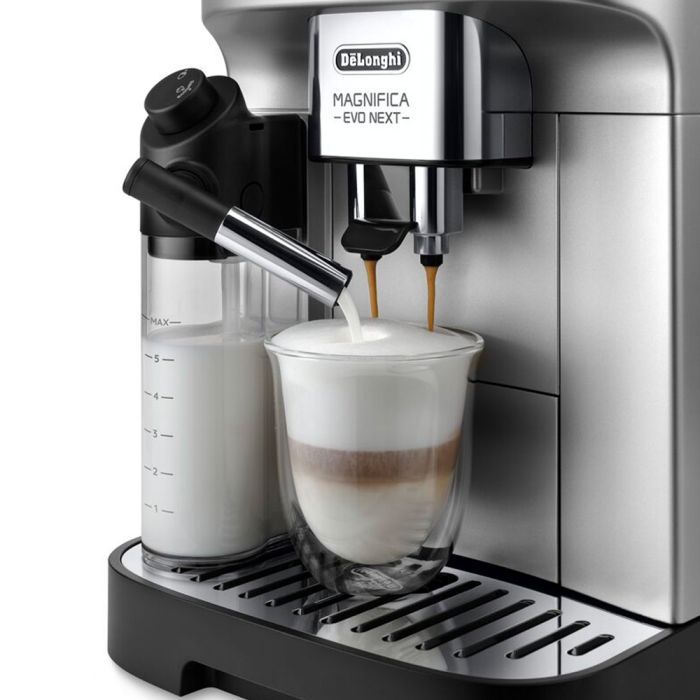 Кофемашина DeLonghi ECAM 310.80 SB изображение 3