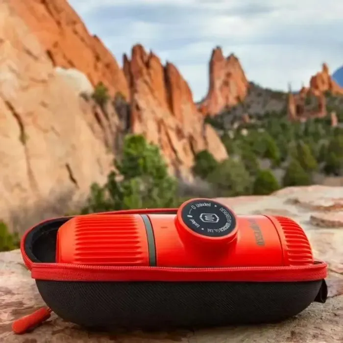 Портативная кофеварка Wacaco Nanopresso з чохлом червона (WNANORED) изображение 3