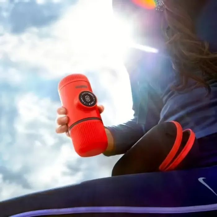 Кавоварка кемпінгова Wacaco Nanopresso з чохлом сіра (WNANOGRcase) зображення 4