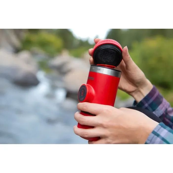 Кавоварка кемпінгова Wacaco Nanopresso з чохлом сіра (WNANOGRcase) зображення 8