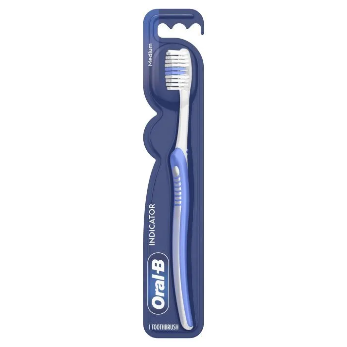 Зубна щітка Oral-B Indicator Середньої жорсткості 1 шт. (8006530291255) зображення 2