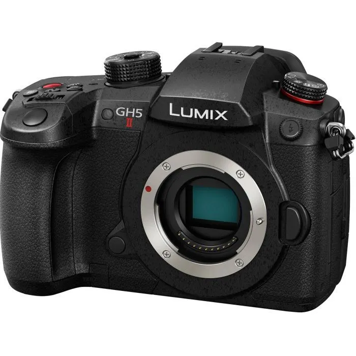 Цифровой фотоаппарат Panasonic GH5M2 Body (DC-GH5M2EE) изображение 2