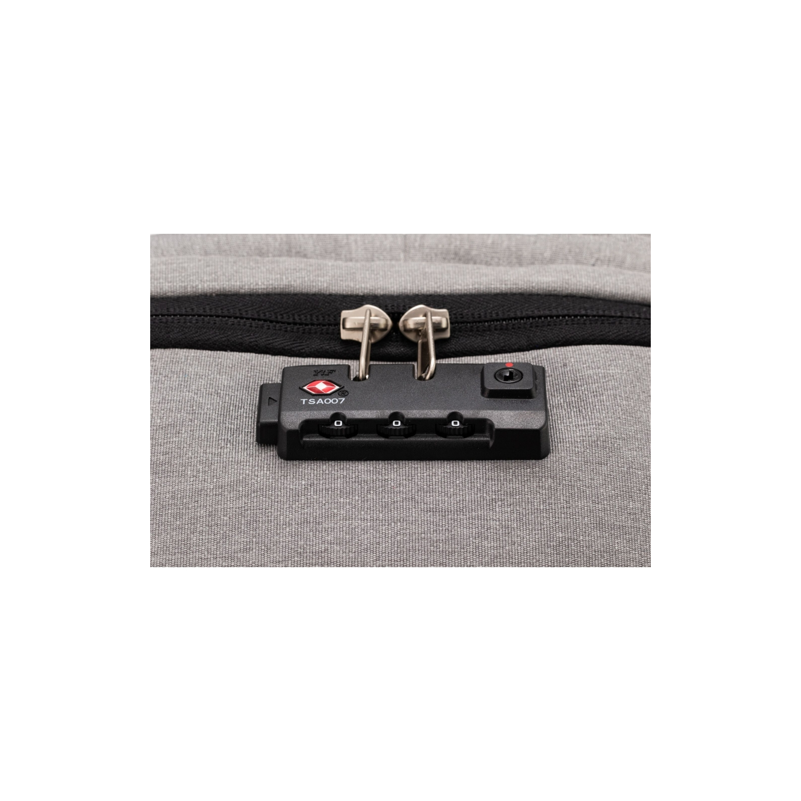 Рюкзак шкільний Optima 18.5" USB Anti-Theft унісекс 0.7 кг 16-25 л Чорний (O96917-01) зображення 7