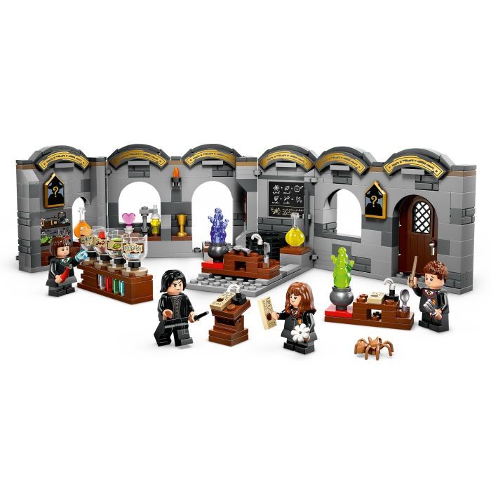 Конструктор LEGO Harry Potter Замок Хогвартс: Урок зельеварения (76431) изображение 3
