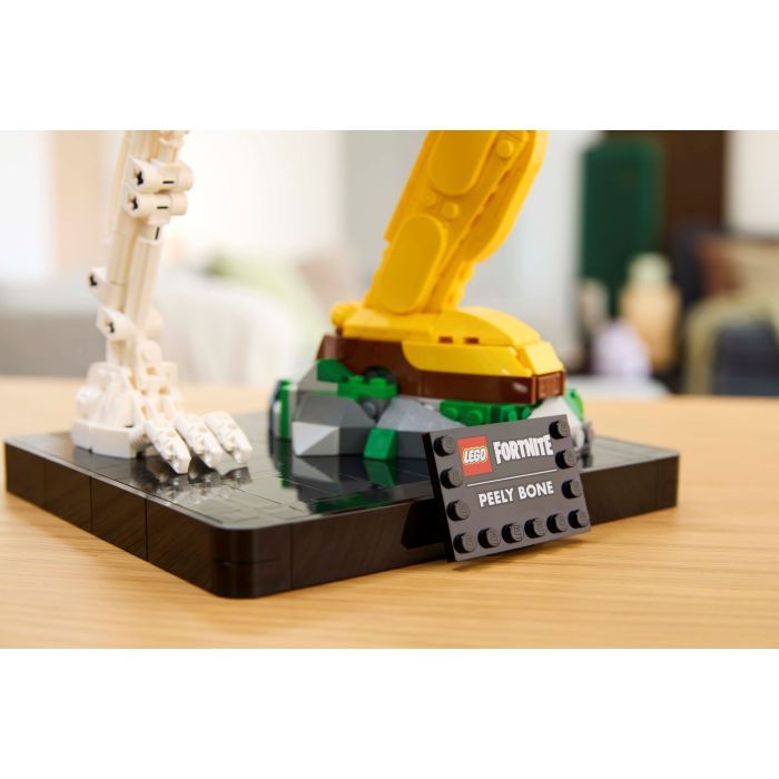 Конструктор LEGO Fortnite Peely Bone (77072) изображение 9