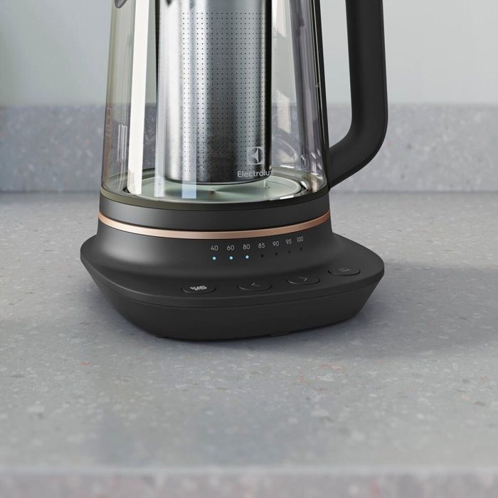 Электрочайник Electrolux E7GK1-8BP изображение 11