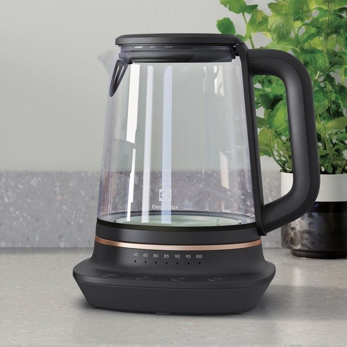 Электрочайник Electrolux E7GK1-8BP изображение 9