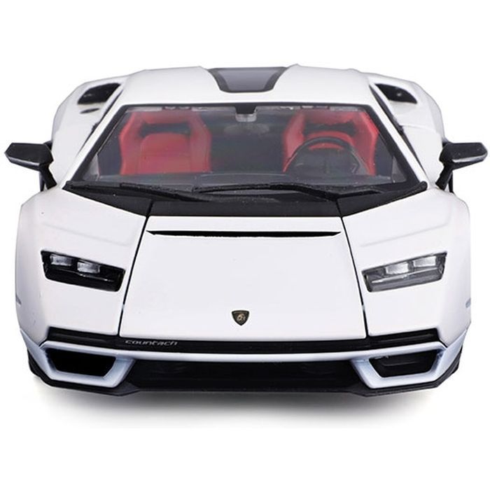 Машина Bburago Lamborghini Countach LPI 800-4 (белая, 1:24) (18-21102) изображение 2