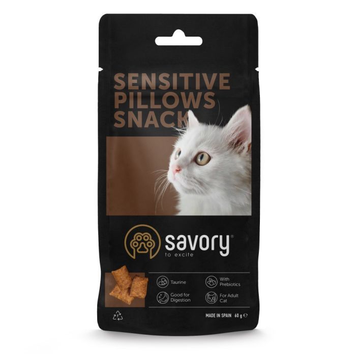 Ласощі для котів Savory Snacks Pillows Gourmand with Salmon 60 г (4820261921328)