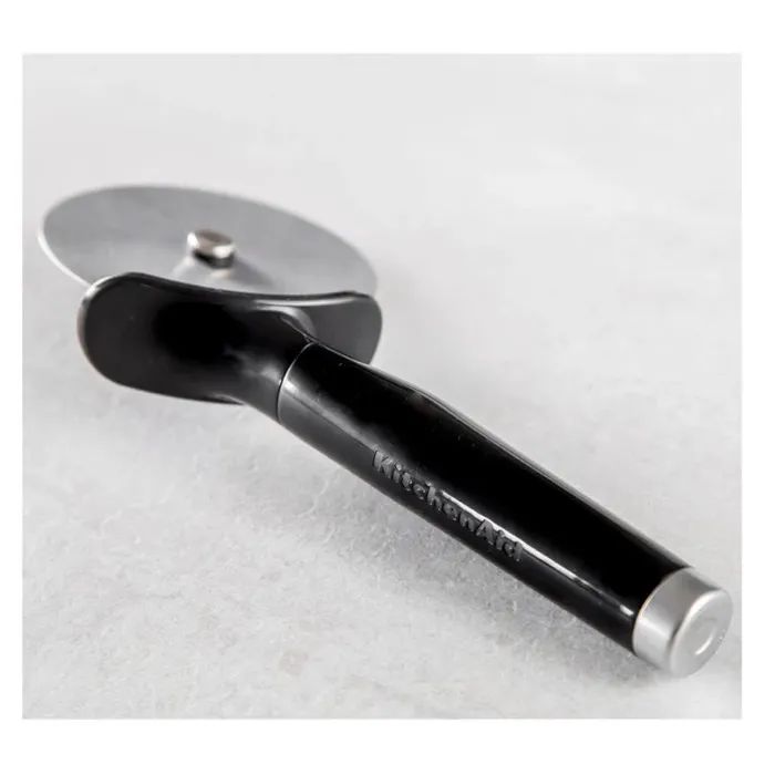 Нож для пиццы KitchenAid Classic 24 см чорний (KHH113OHOBEG) изображение 2