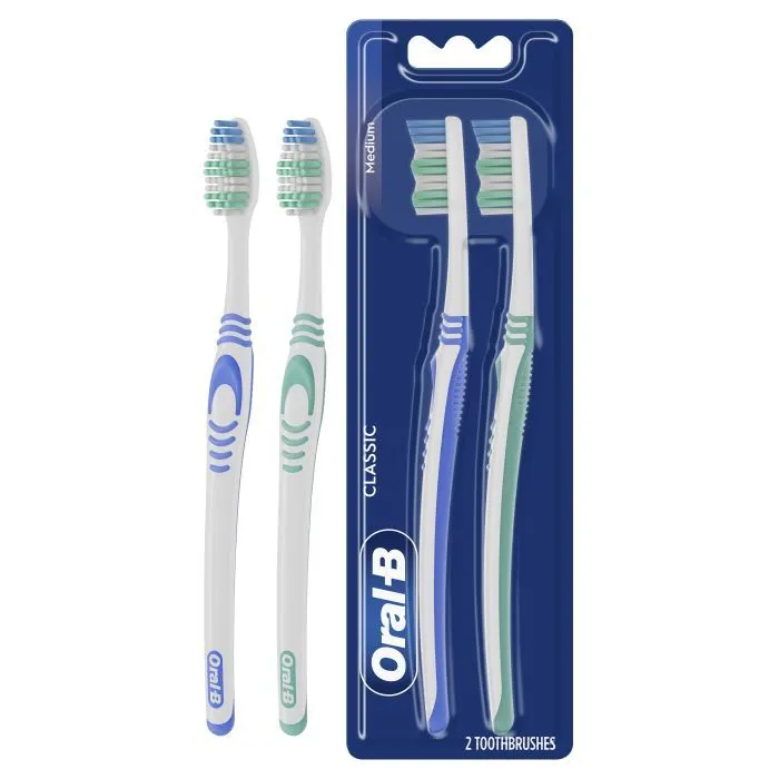 Зубна щітка Oral-B Classic Середньої жорсткості 2 шт. (8006530291408)