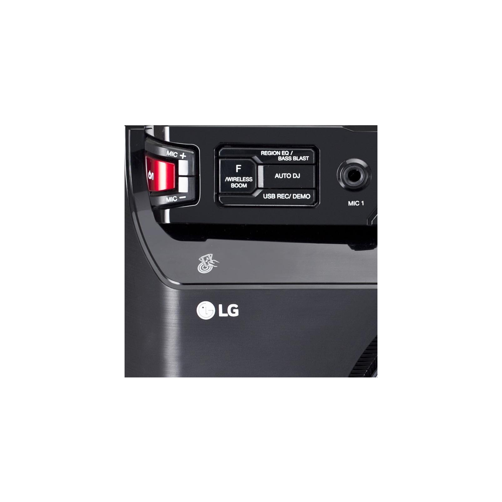 Магнитола LG OM4560 изображение 5