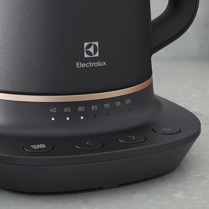 Электрочайник Electrolux E7K1-6BP изображение 2