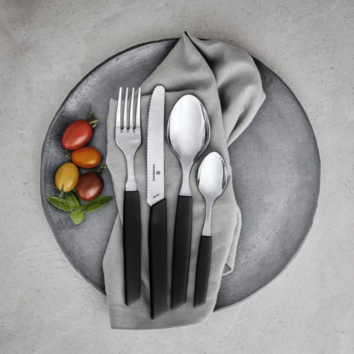 Кухонний ніж Victorinox Swiss Modern TomatoSausage 11см Blue (6.9006.11W2) зображення 4