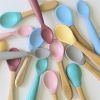 Набір дитячого посуду MinikOiOi Scooper - Bubble Beige ложка силіконова (101140008) зображення 6