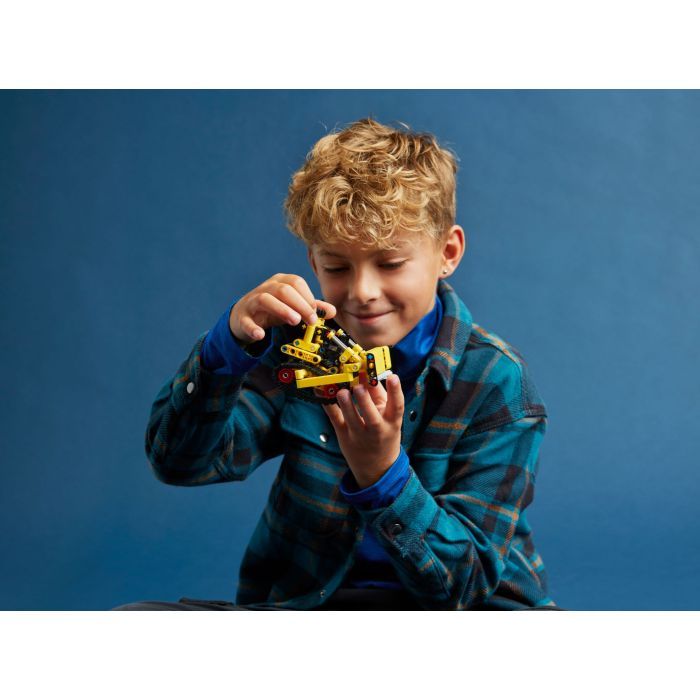 Конструктор LEGO Technic Надпотужний бульдозер 195 деталей (42163) зображення 7